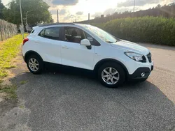 Weiß Gebraucht 2015 Opel Mokka SUV | 8.999 €