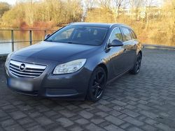 Grau Gebraucht 2009 Opel Insignia Edition Kombi | 3.100 € (Fairer Preis)