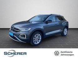 Indiumgrau metallic (metallic) Gebraucht 2024 VW T-Roc Style SUV | 27.500 € (Guter Preis)