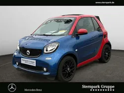 Blau Gebraucht 2017 Smart ForTwo Cabrio Prime Cabrio | 18.690 € (Teuer)