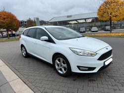 Weiß Gebraucht 2017 Ford Focus Trend Kombi | 5.100 € (Fairer Preis)