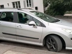 Silber Gebraucht 2011 Peugeot 308 Kombi | 2.999 € (Fairer Preis)