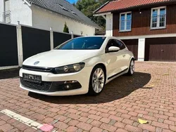 Weiß Gebraucht 2010 VW Scirocco Coupé | 8.000 € (Etwas zu teuer)