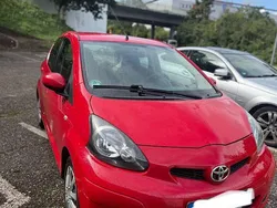 Rot Gebraucht 2009 Toyota Aygo Cool Kleinwagen | 3.150 € (Fairer Preis)
