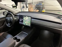 Grau Gebraucht 2023 Tesla Model Y Long Range SUV | 41.800 € (Fairer Preis)