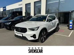 Weiss Gebraucht 2022 Volvo XC40 Plus SUV | 36.990 € (Etwas zu teuer)