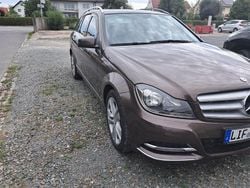 Braun Gebraucht 2013 Mercedes C180 Kombi | 9.050 € (Guter Preis)