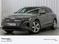 Chronosgrau metallic Gebraucht 2024 Audi Q8 e-tron Advanced Plus SUV | 55.750 € (Teuer)
