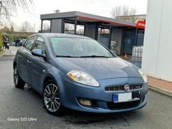 Blau Gebraucht 2007 Fiat Bravo Kleinwagen | 2.200 € (Fairer Preis)