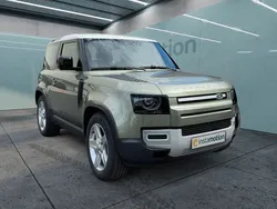 Grün Gebraucht 2024 Land Rover Defender SE SUV | 80.540 € (Fairer Preis)