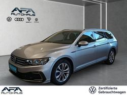 Silber Gebraucht 2022 VW Passat GTE Kombi | 22.339 € (Fairer Preis)