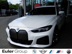 Alpinweiss iii Gebraucht 2025 BMW i4 Sport Line Limousine | 52.350 €