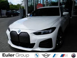 Alpinweiss iii Gebraucht 2025 BMW i4 Sport Line Limousine | 71.799 €