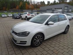 Weiß Gebraucht 2013 VW Golf Comfortline Limousine | 13.990 € (Teuer)