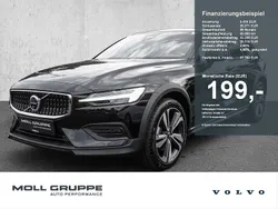 Schwarz Gebraucht 2023 Volvo V60 CC Plus Kombi | 37.750 € (Guter Preis)