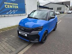 Reef blau Neu 2025 Ligier JS50 Kleinwagen | 21.375 € (Etwas zu teuer)