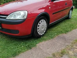 Rot Gebraucht 2003 Opel Corsa Kleinwagen | 1.750 € (Fairer Preis)