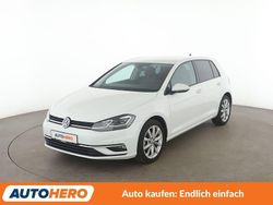 Weiß Gebraucht 2017 VW Golf VII Comfortline Limousine | 11.790 € (Fairer Preis)