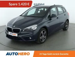Blau Gebraucht 2015 BMW 218 Active Tourer Sport Line Van / Kleinbus | 12.430 € (Fairer Preis)
