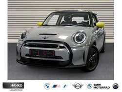 Moonwalk grey () Gebraucht 2022 Mini Cooper SE Kleinwagen | 19.900 € (Fairer Preis)