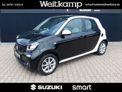 Schwarz Gebraucht 2016 Smart ForFour Passion Limousine | 10.990 € (Fairer Preis)