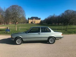 Grün Gebraucht 1983 BMW 315 Kleinwagen | 9.999 €