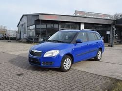 Blau Gebraucht 2009 Skoda Fabia Ambiente Kombi | 1.000 € (Guter Preis)