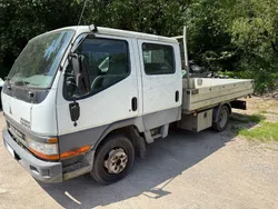 Weiß Gebraucht 2004 Mitsubishi Canter SUV | 4.800 €