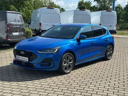 Blau Gebraucht 2024 Ford Focus ST-Line X Limousine | 23.950 € (Superpreis)