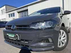 Grau Gebraucht 2021 VW Polo Comfortline Limousine | 16.460 € (Guter Preis)