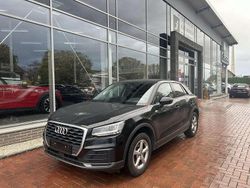 Schwarz Gebraucht 2017 Audi Q2 Basis SUV | 14.990 € (Guter Preis)