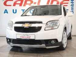 Weiß Gebraucht 2011 Chevrolet Orlando LTZ Van / Kleinbus | 9.777 € (Teuer)