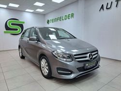 Grau Gebraucht 2017 Mercedes B180 Urban Van / Kleinbus | 14.990 € (Fairer Preis)