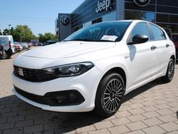 Weiß Gebraucht 2024 Fiat Tipo Limousine | 23.790 € (Etwas zu teuer)
