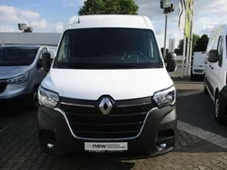 Weiß Gebraucht 2024 Renault Master Basis Van | 30.890 €