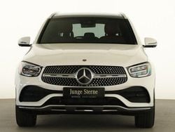 Weiß Gebraucht 2022 Mercedes GLC200 AMG SUV | 42.583 € (Guter Preis)
