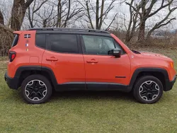 Orange Gebraucht 2015 Jeep Renegade SUV | 12.200 € (Fairer Preis)