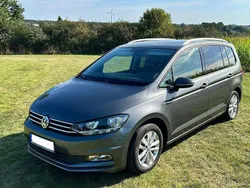 Grau Gebraucht 2016 VW Touran Comfortline Van / Kleinbus | 14.800 € (Fairer Preis)