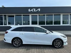 Weiß Neu 2025 Kia Ceed Sportswagon Style Kombi | 27.990 € (Guter Preis)