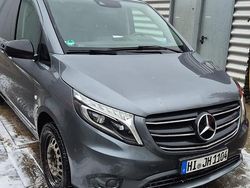 Grau Gebraucht 2020 Mercedes Vito | 18.500 €