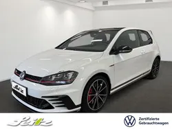 Pure white Gebraucht 2016 VW Golf VII GTI Clubsport Limousine | 22.598 € (Fairer Preis)