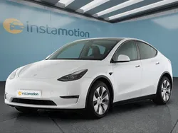 Weiß Gebraucht 2023 Tesla Model Y SUV | 38.449 € (Fairer Preis)