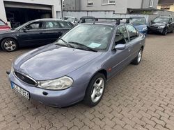 Grau Gebraucht 1997 Ford Mondeo Ghia Limousine | 999 € (Fairer Preis)