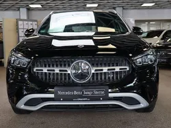Schwarz Gebraucht 2025 Mercedes GLA180 Advanced SUV | 36.900 € (Guter Preis)