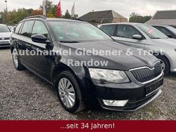 Schwarz Gebraucht 2013 Skoda Octavia Ambition Kombi | 8.500 € (Fairer Preis)