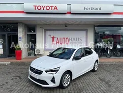 Weiß Gebraucht 2020 Opel Corsa GS Line Limousine | 16.980 € (Fairer Preis)
