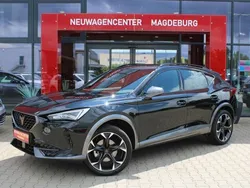 Mitternachtsschwarz Gebraucht 2024 Cupra Formentor SUV | 27.940 € (Superpreis)