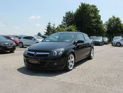 Schwarz Gebraucht 2007 Opel Astra Coupé | 2.990 € (Superpreis)