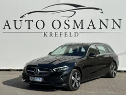 Ung. schwarz unilack Gebraucht 2023 Mercedes C300e Avantgarde Kombi | 37.500 € (Guter Preis)