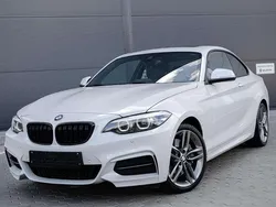 Weiß Gebraucht 2021 BMW 230 Sport Line Coupé | 20.250 €